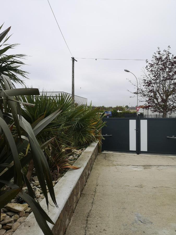 La Maison Du Bonheur Port-en-Bessin-Huppain Kültér fotó